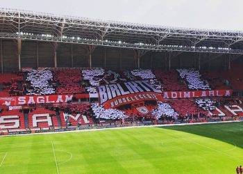 Top 10 : les tifos du week-end