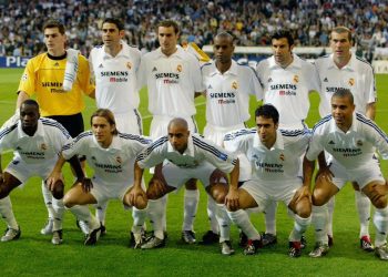 Real Madrid, les Galactiques 2002-2003 : un football protagoniste avec des artistes
