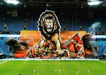 Top 5 : les tifos du mois de décembre