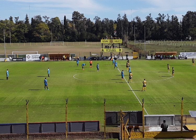 On Tour : Flandria 2-0 J.J Urquiza