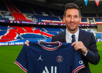 Lionel Messi débarque au PSG et en Ligue 1 (officiel)