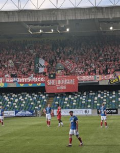 Parcage visiteur plein à craquer, le Shelbourne FC a su représenter l'Irlande comme il se doit.